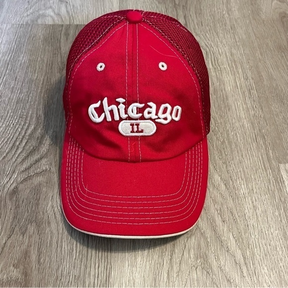 Men's Tyvis Chicago Illinois Windy City Red & White Baseball Hat - Picture 2 of 12